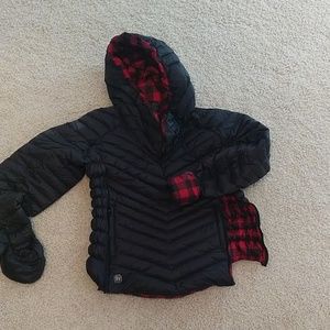 Heim-made reversible black and buffalo plaid down